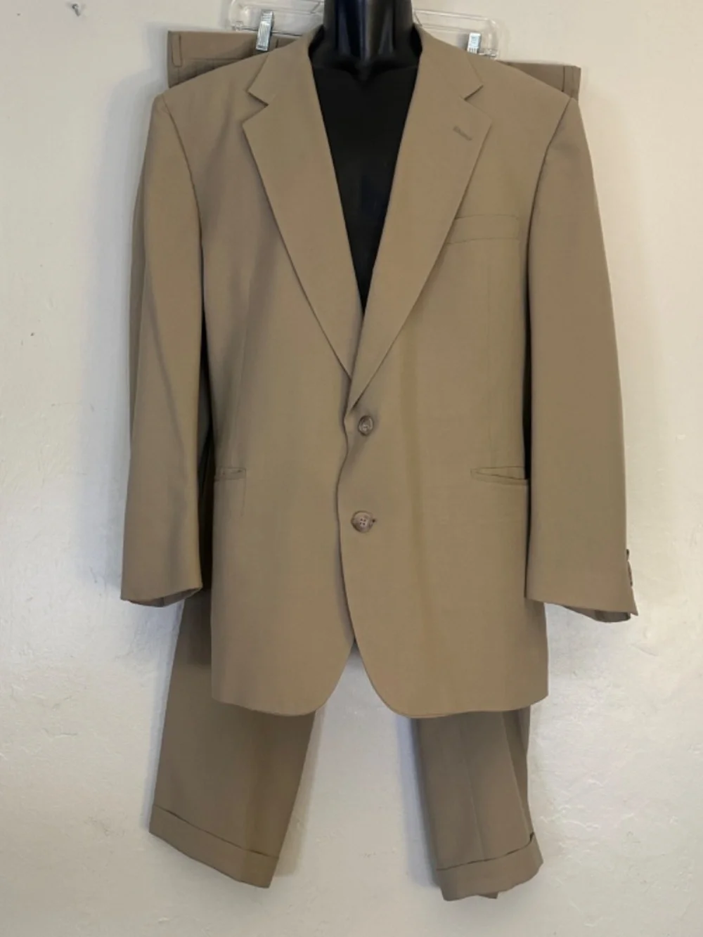 Hart Schaffner Marx Khaki Suit ~48R no size tag Pants 42
